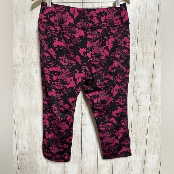 Reebok Cropped Leggings Size L - Picture 2 of 5